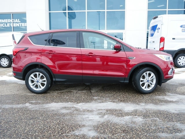Used 2019 Ford Escape SE with VIN 1FMCU9GD4KUB96742 for sale in New Brighton, Minnesota