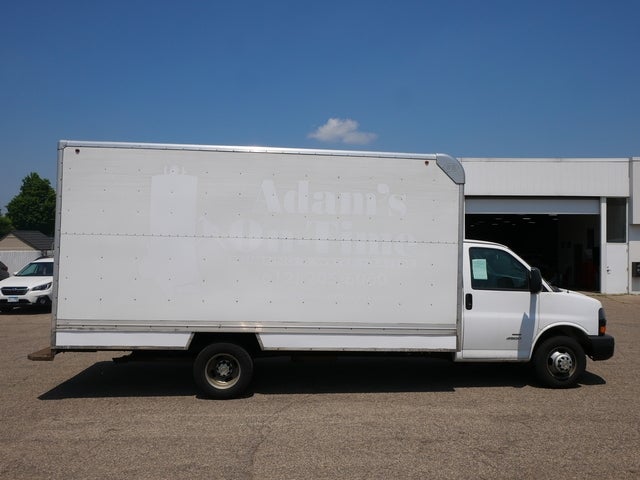 Used 2018 Chevrolet Express Cutaway  with VIN 1HA3GTCG8JN008785 for sale in New Brighton, Minnesota