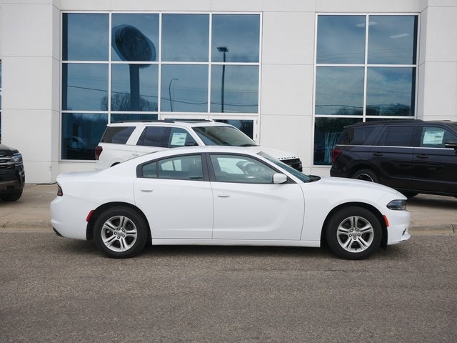 Used 2019 Dodge Charger SXT with VIN 2C3CDXBG8KH612762 for sale in New Brighton, Minnesota